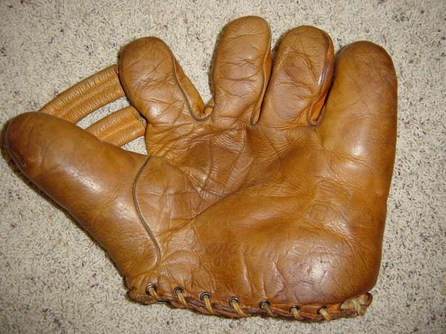 Joe Medwick Monarch G54 Front